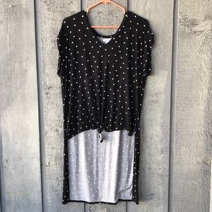 Hi low top with hearts NWOT